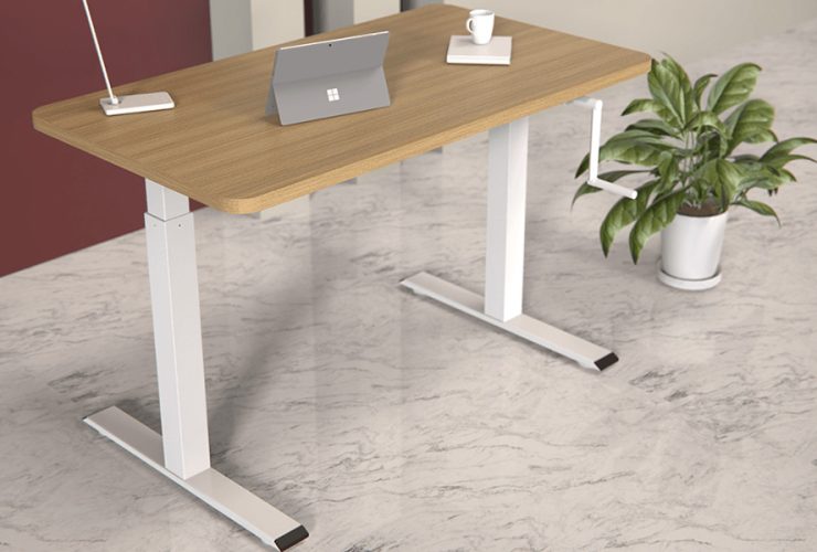 The Pros and Cons of Height Adjustable Desks